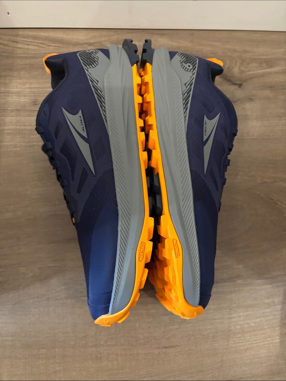 Altra Men’s Lone Peak 9 Navy size 10.5 New with box - Picture 4 of 7